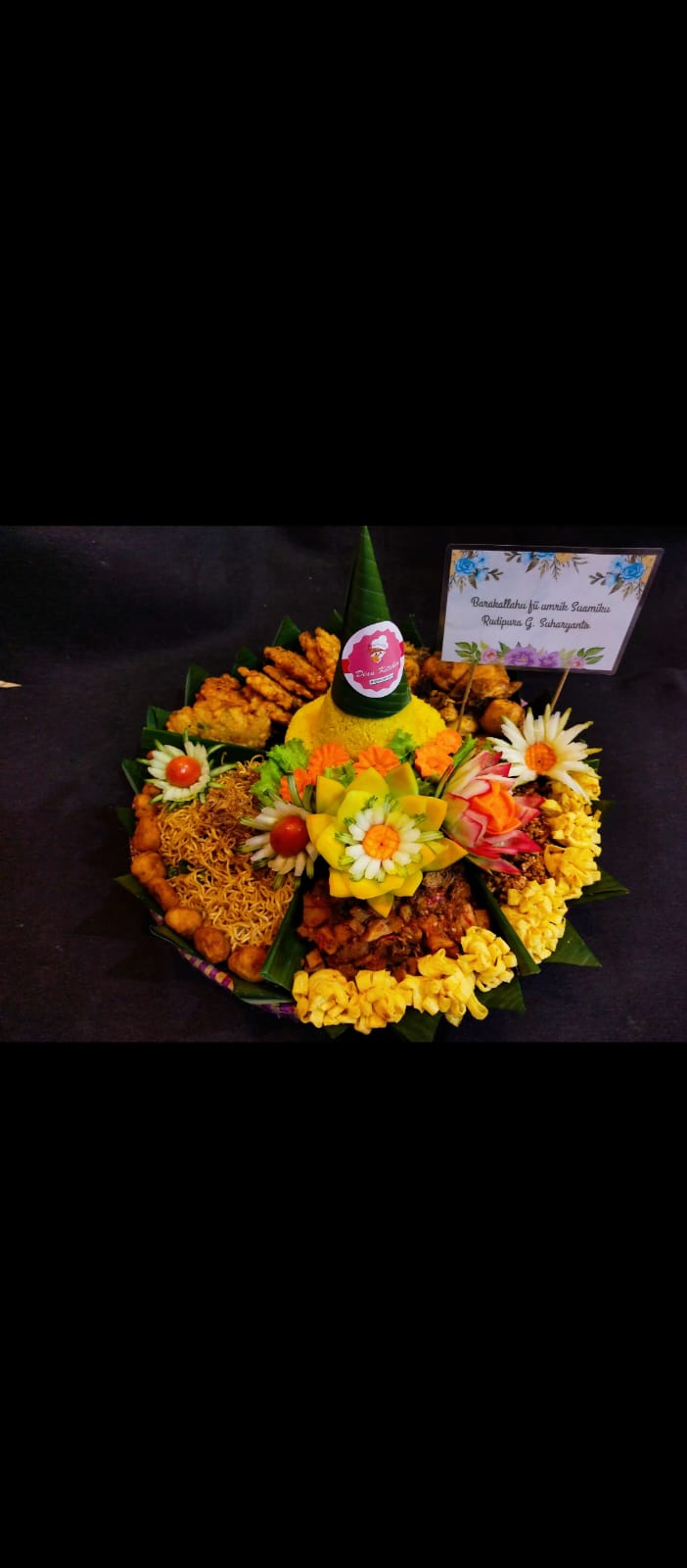 Tumpeng Nasi Kuning