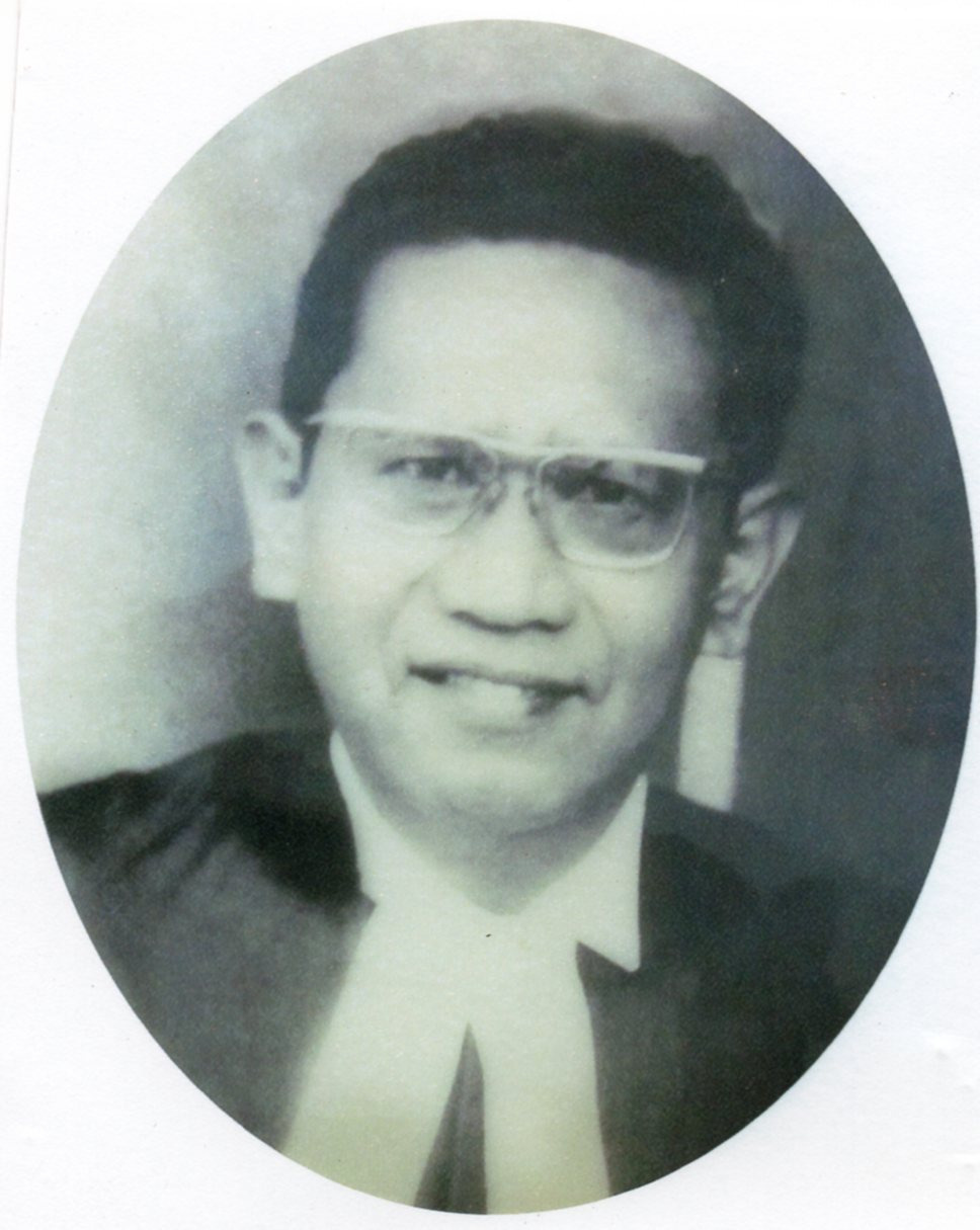 Pdt. Soelaksono Koesoemowarsito, BD. (Alm)